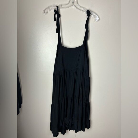 Hot Topic Heart Button Tie-Strap Tiered Dress - Picture 7 of 7